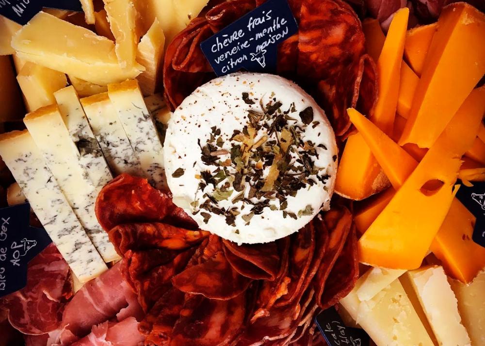 prestation plateau fromage près de Mûrs-Érigné  