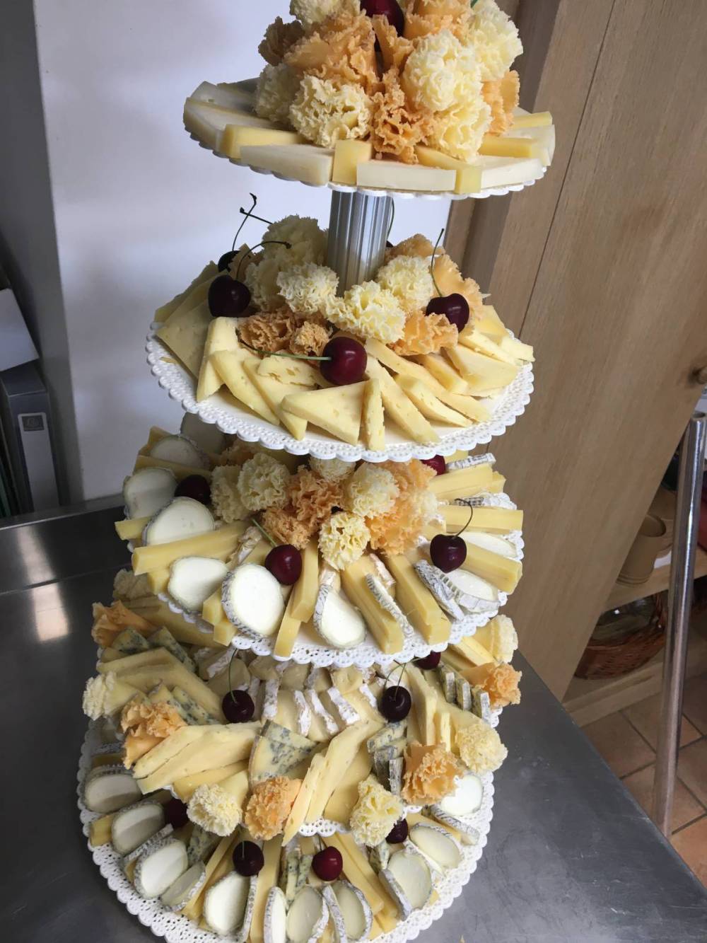 pièce montée de fromages